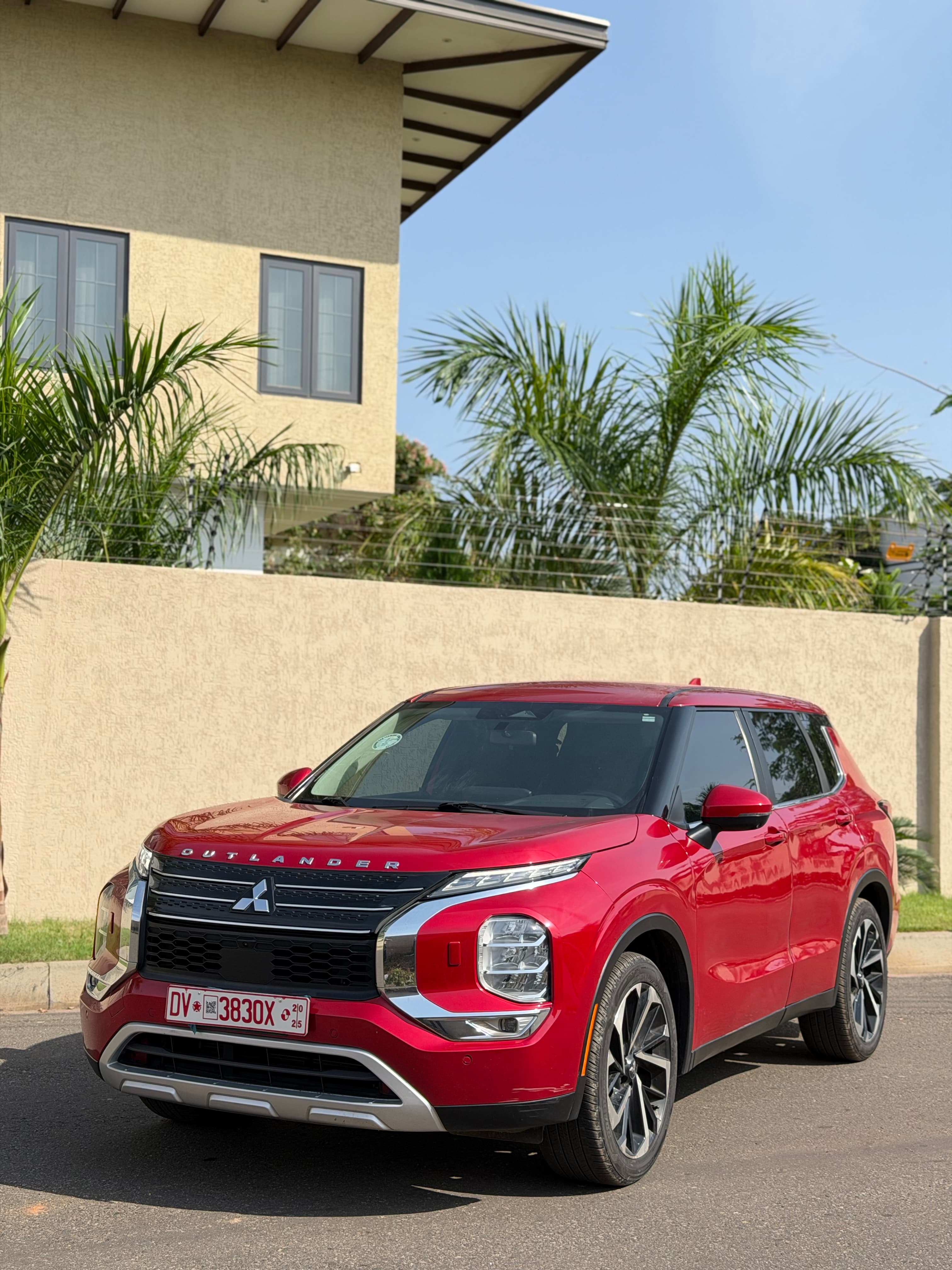 Mitsubishi Outlander 2023