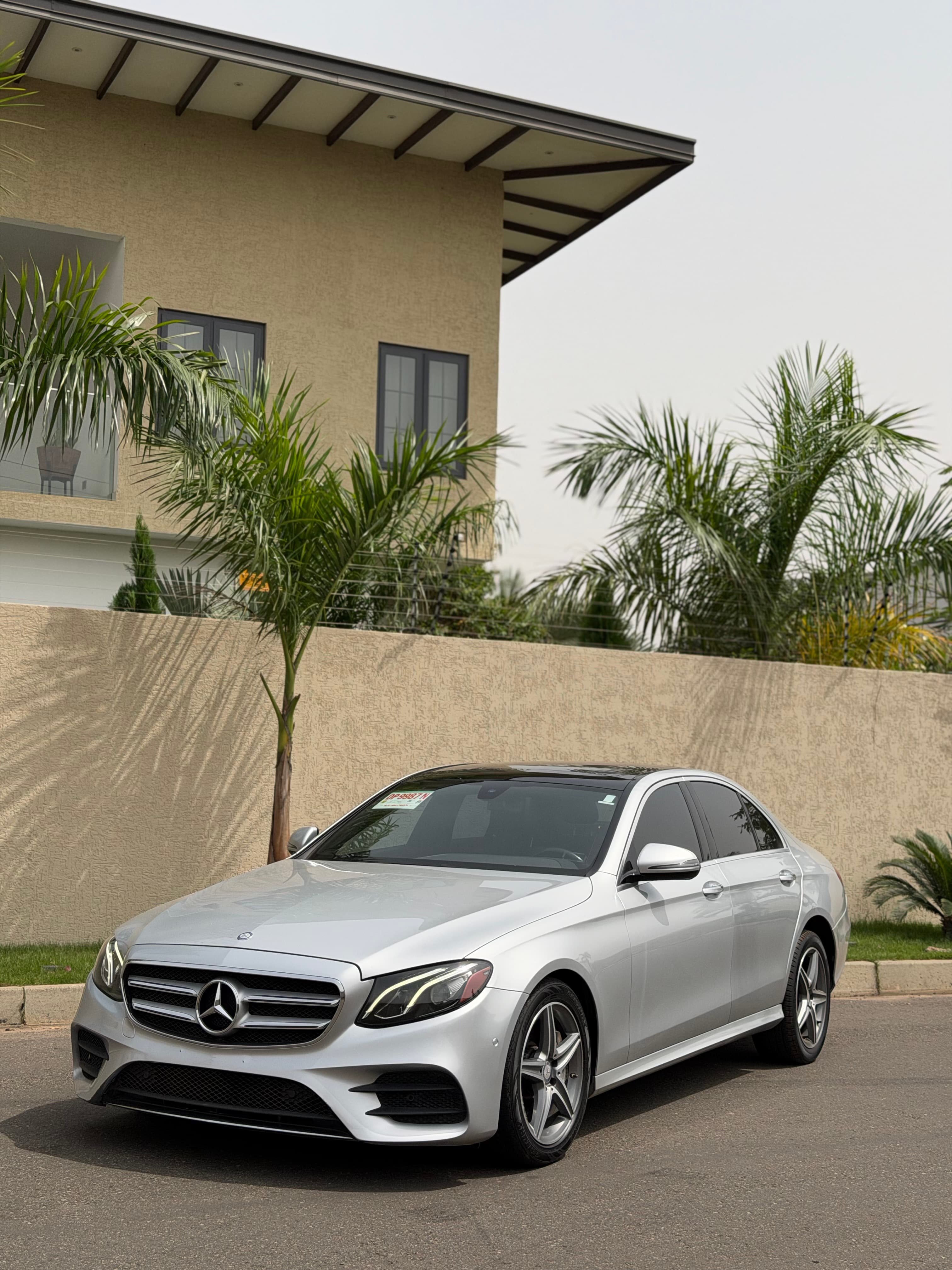 Mercedes-Benz E-Class (E200/E300/E350) 2017